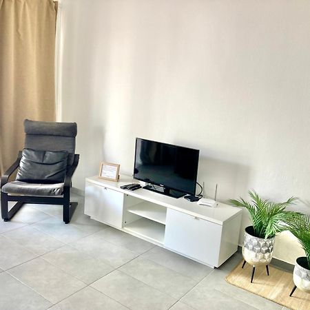Ground Floor Apartment With Pool, Next To The Beach コスタ・テギセ エクステリア 写真