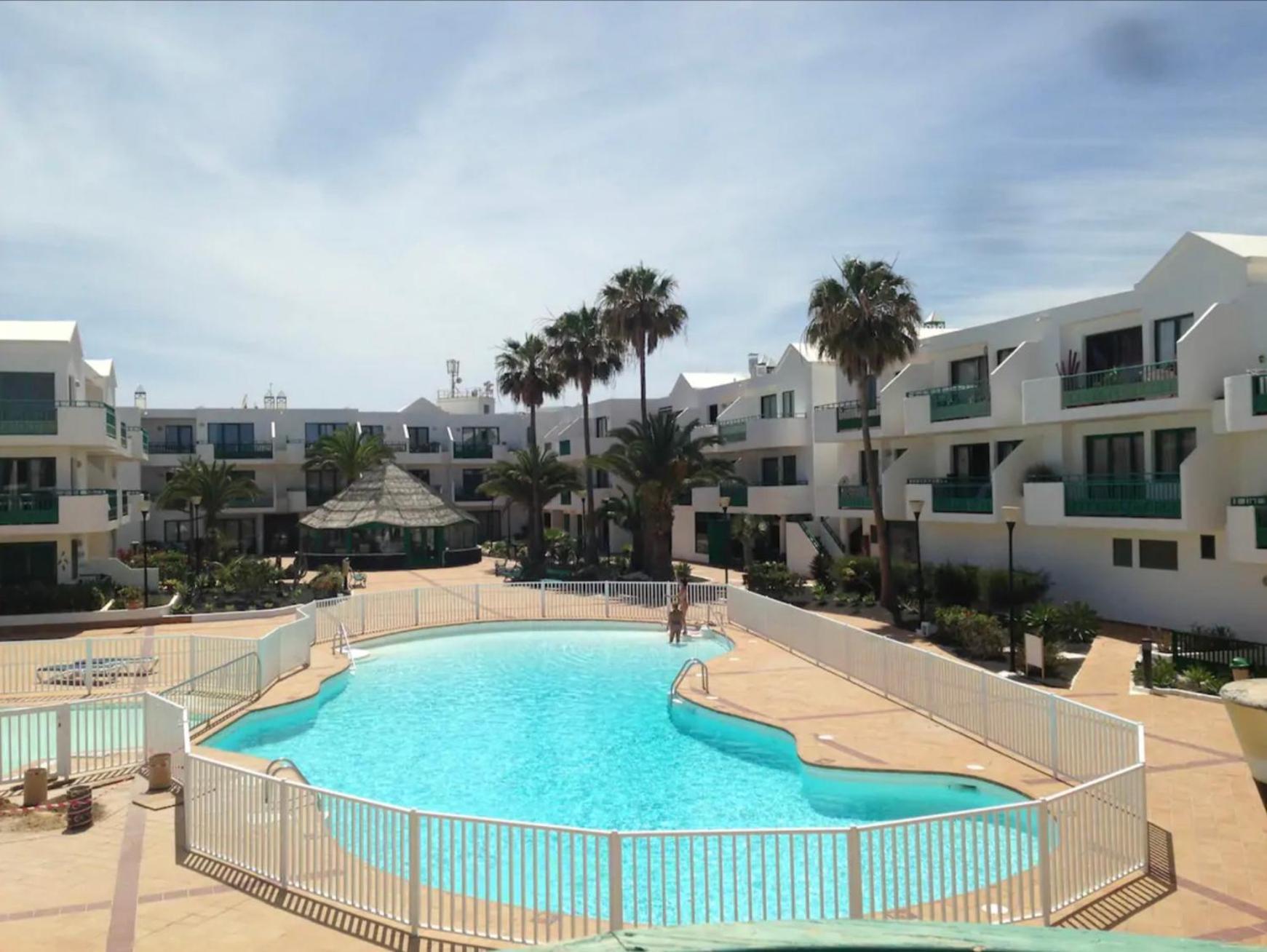 Ground Floor Apartment With Pool, Next To The Beach コスタ・テギセ エクステリア 写真
