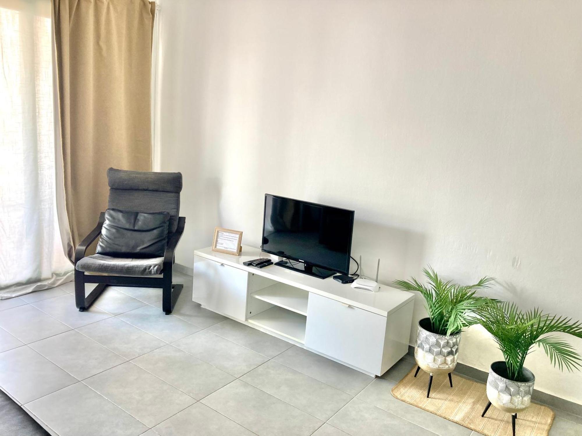 Ground Floor Apartment With Pool, Next To The Beach コスタ・テギセ エクステリア 写真