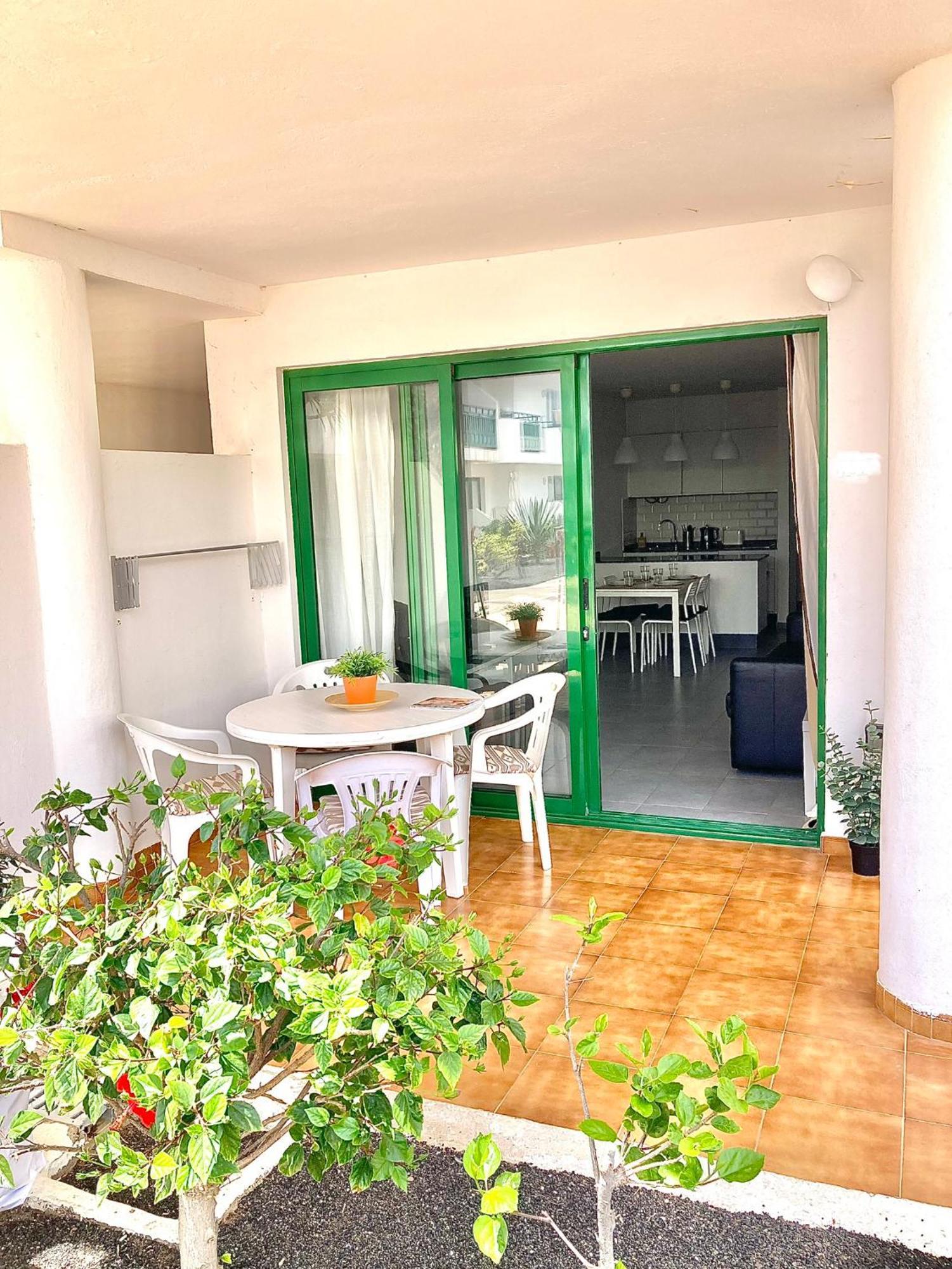 Ground Floor Apartment With Pool, Next To The Beach コスタ・テギセ エクステリア 写真