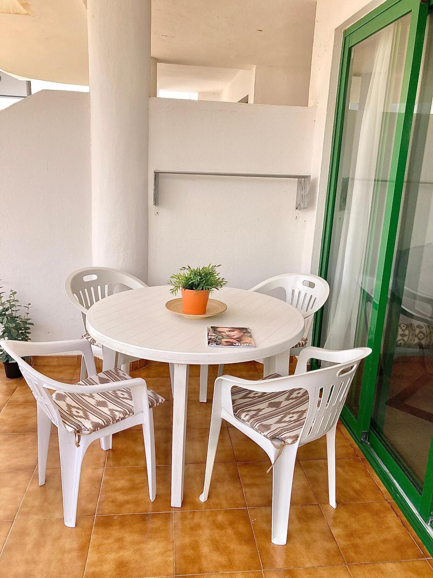 Ground Floor Apartment With Pool, Next To The Beach コスタ・テギセ エクステリア 写真