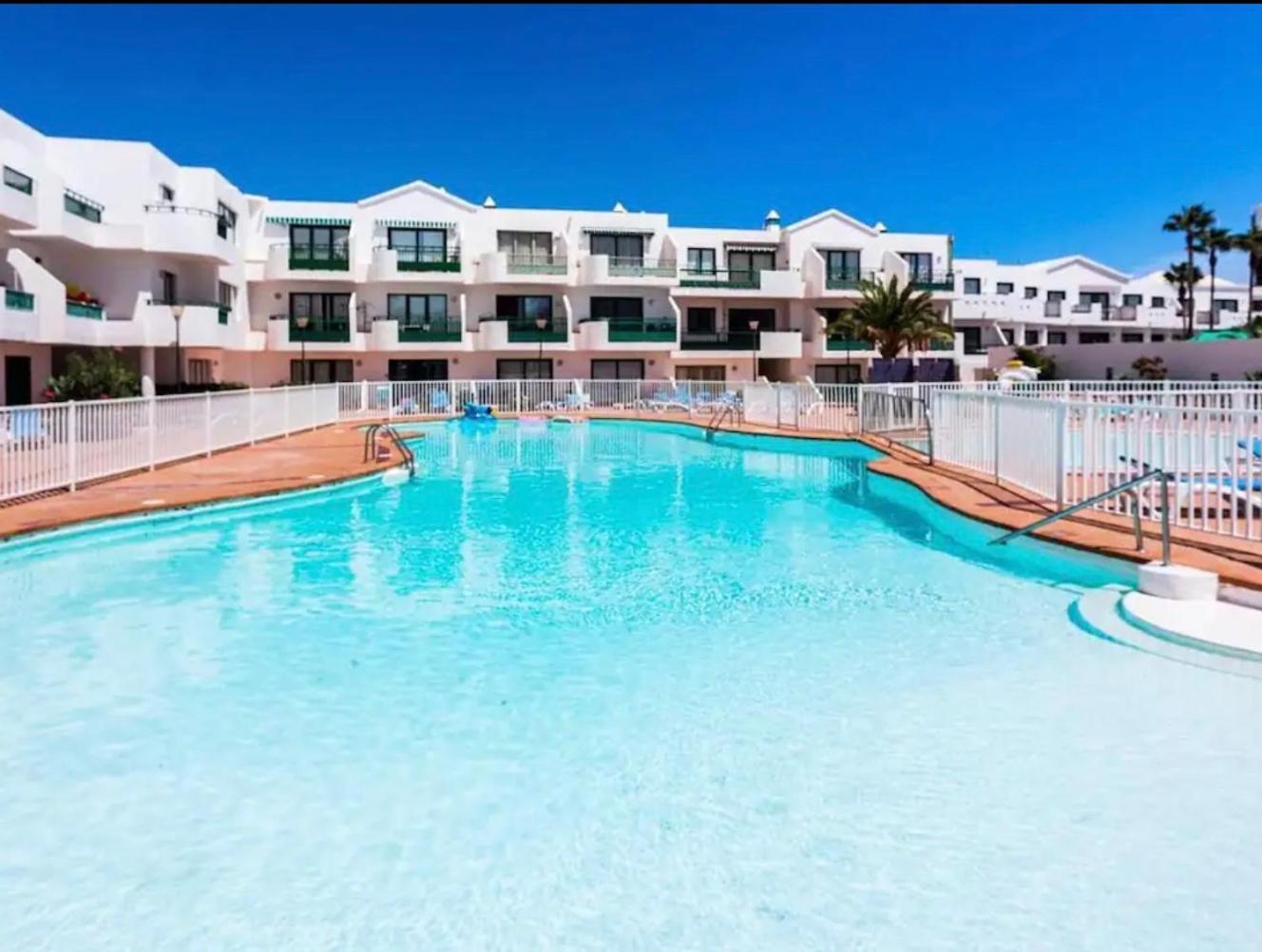 Ground Floor Apartment With Pool, Next To The Beach コスタ・テギセ エクステリア 写真